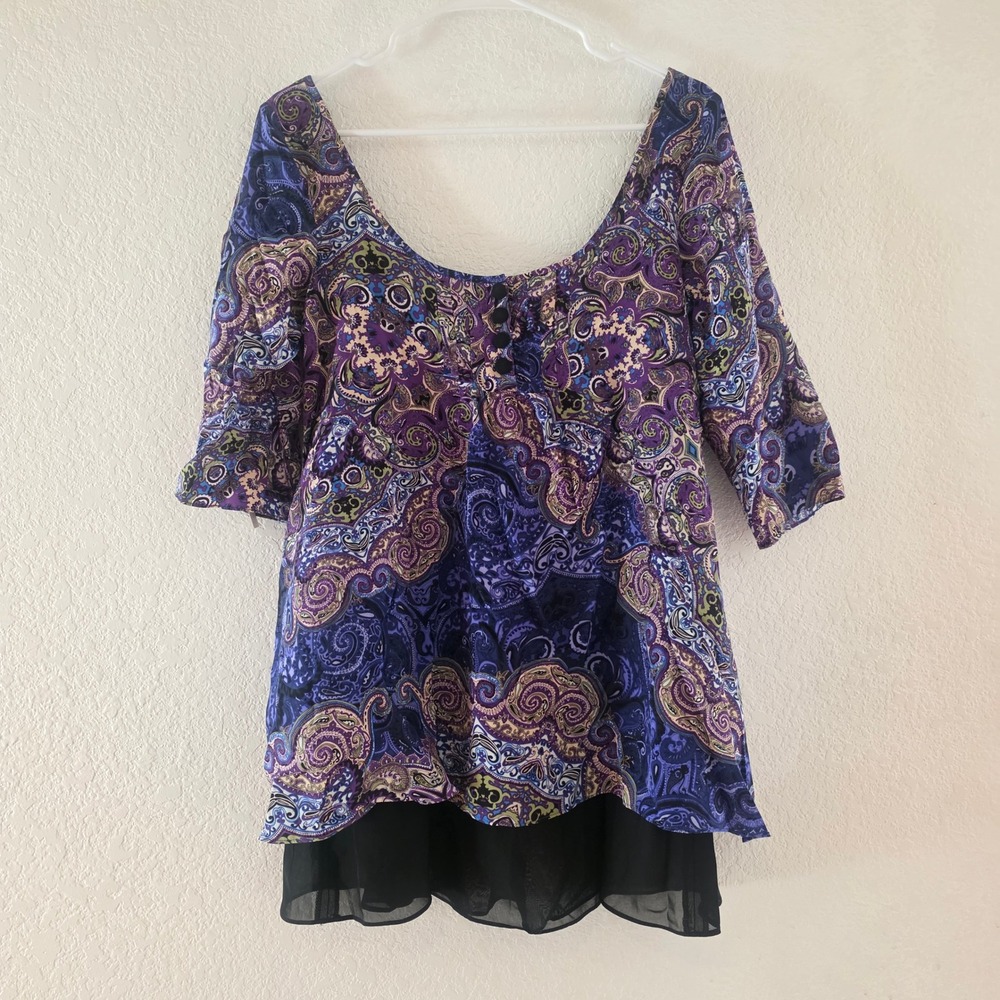 NWT Jenny Han Paisley Print Tunic Top Black Chiffon Layer Black Button Detail
